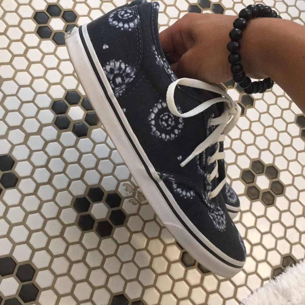 Perfect condition vans - Picture 4 of 5